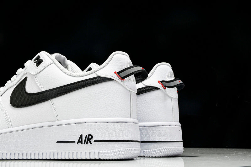 Air Force 1 Low Black/White