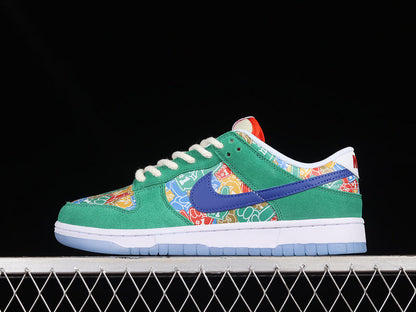 Dunk Low “Foam Finger”DZ5184-300