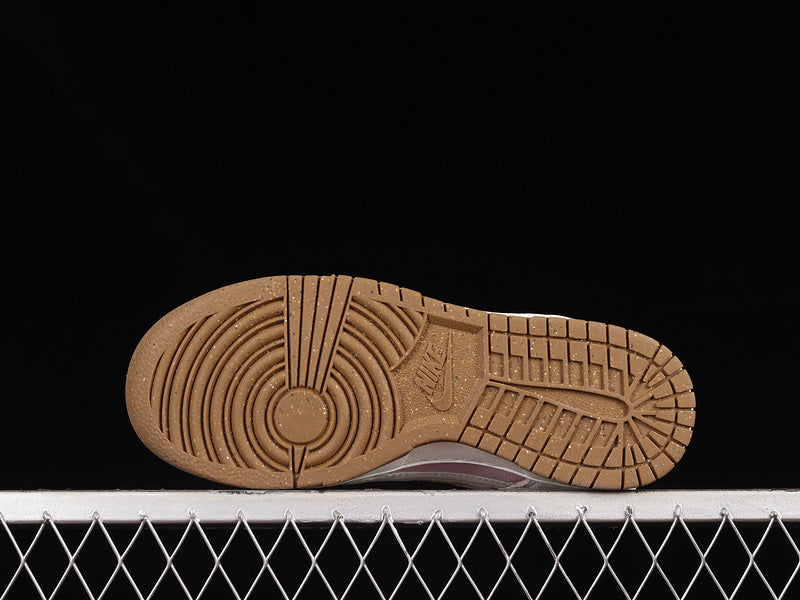 Dunk Low SE “85” DO9457-100