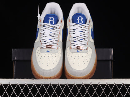 Air Force 1 Low “Jackie Robinson”FN1868-100