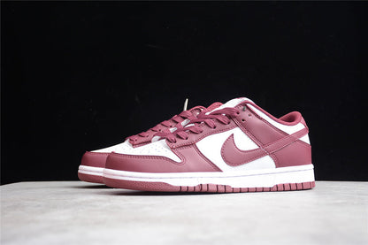 Dunk Low “Dark Beetroot”DD1503-108