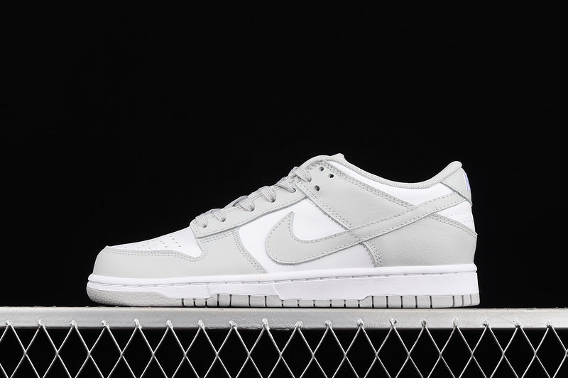 Dunk Low “Grey Fog”