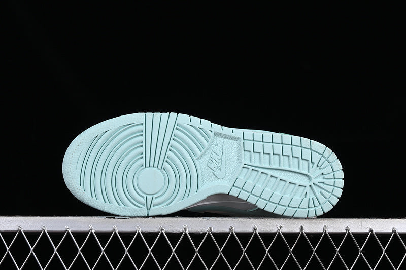 Dunk Low Twist Jade Ice