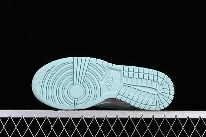 Dunk Low Twist Jade Ice