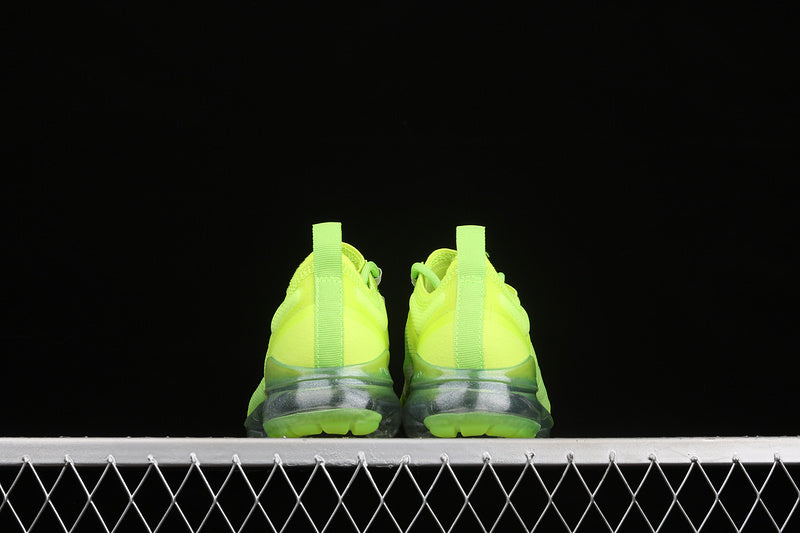 AIR VAPORMAX 2019 VOLT/VOLT GLOW-BARELY VOLT-SPRUCE
