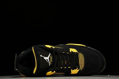 Air Jordan 4s Retro/black/yellow