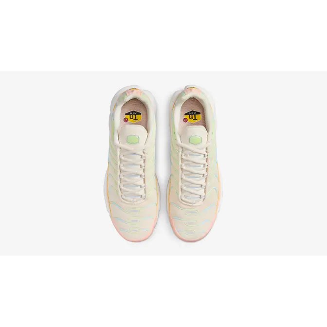 TN Air Max Plus Crimson Tint Glacier Blue