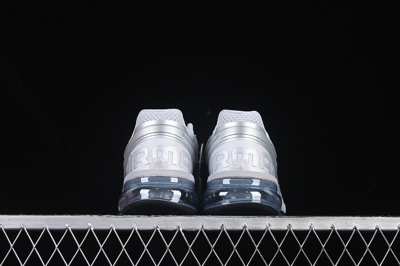 AIR MAX 2013 METALLIC SILVER/BLACK/FLAT SILVER/METALLIC SILVER