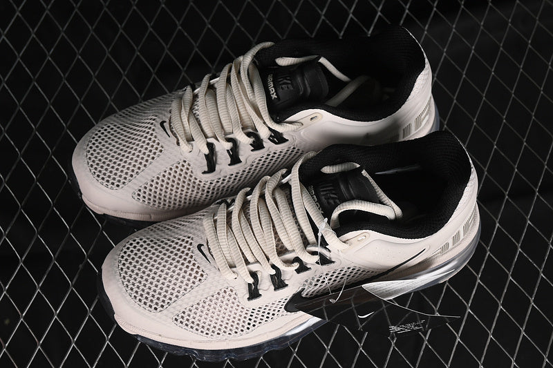 AIR MAX 2013 DESERT SAND/BLACK/METALLIC SILVER