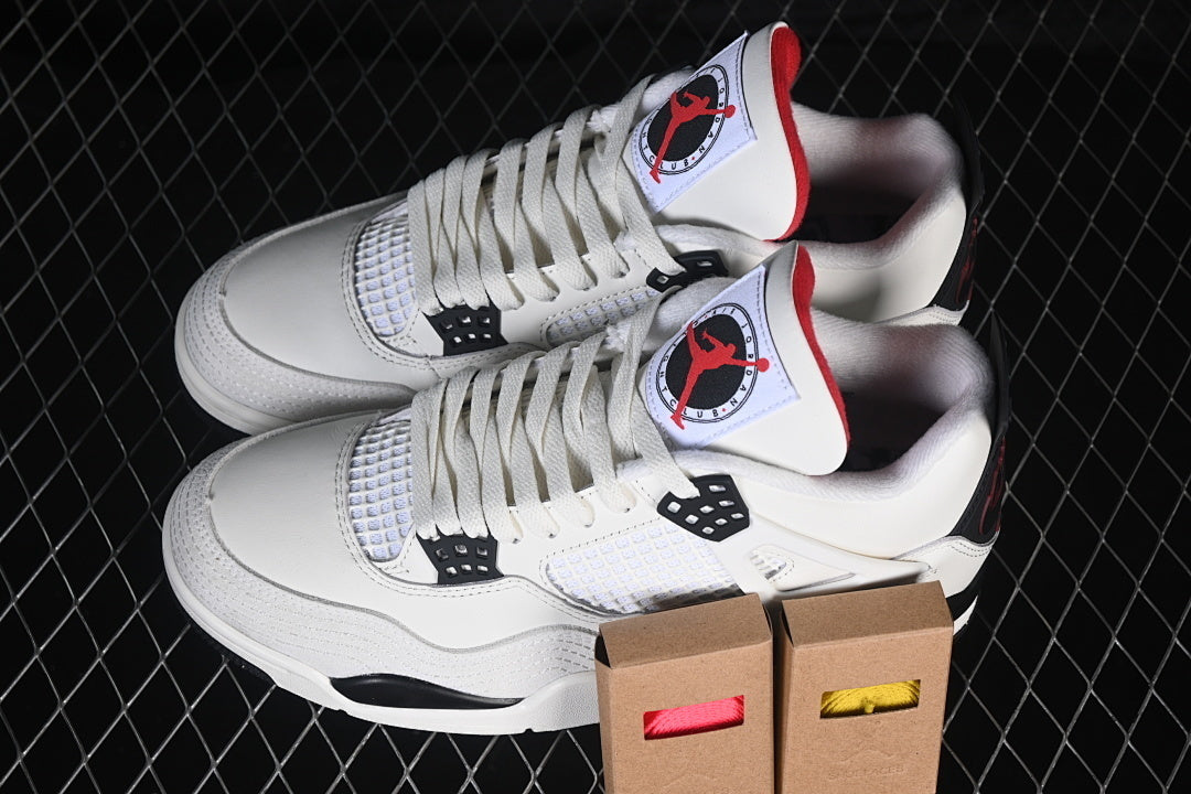 JORDAN 4 RETRO OG SAIL/BLACK/UNIVERSITY