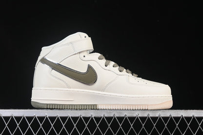 AIR FORCE 1 07 MID BEIGE/GREEN/BEIGE