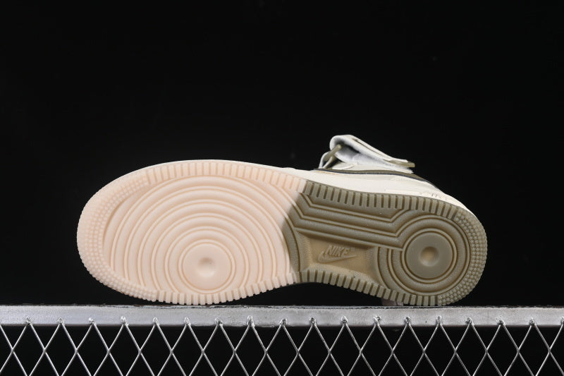 AIR FORCE 1 07 MID BEIGE/GREEN/BEIGE