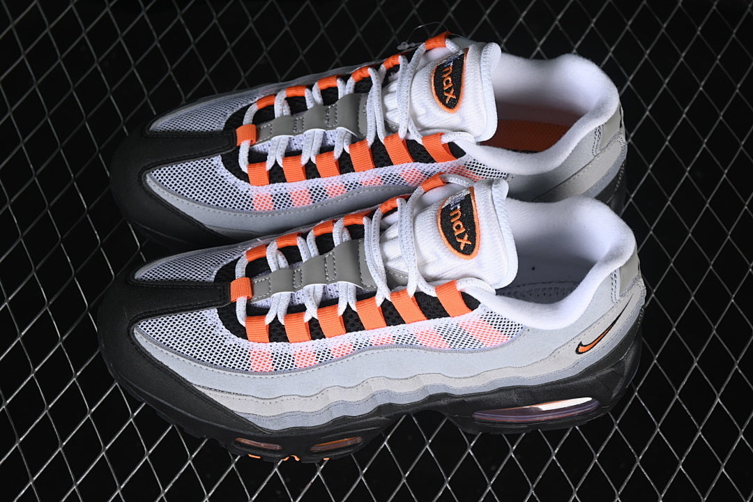 AIR MAX 95 OG RUNNING SHOES