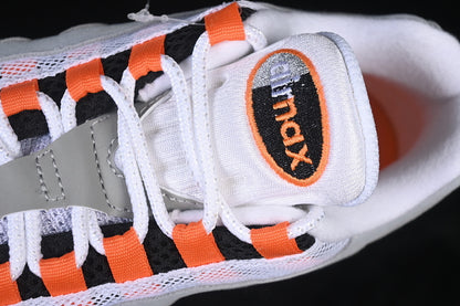 AIR MAX 95 OG RUNNING SHOES