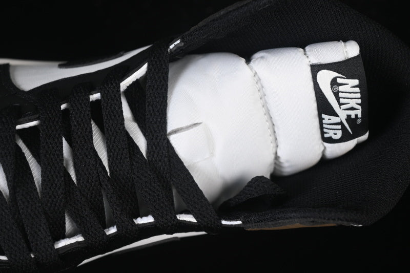 AIR JORDAN 1 HIGH OG AJ1