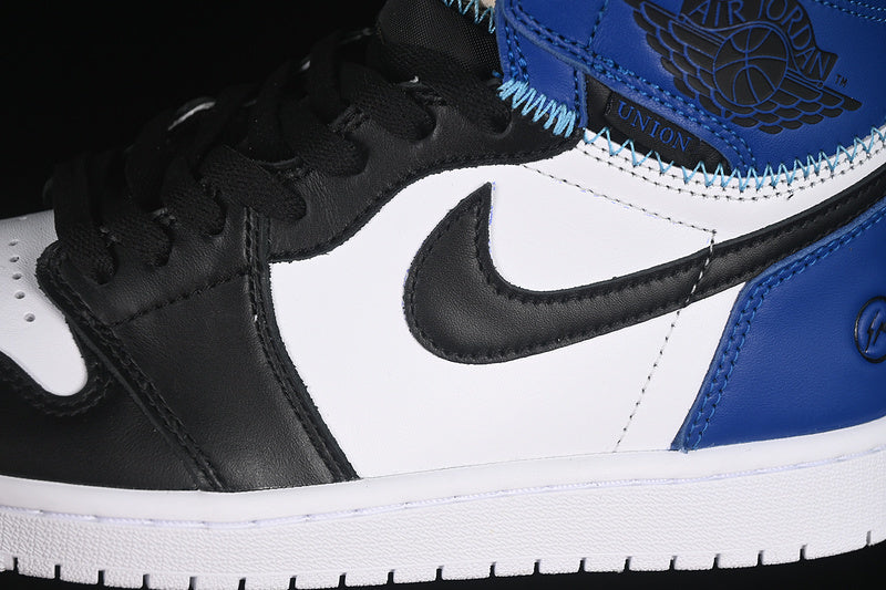 JORDAN 1 RETRO WHITE/BLACK/BLUE