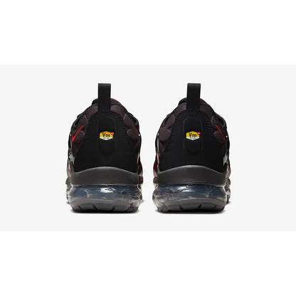 Air VaporMax Plus Red Black