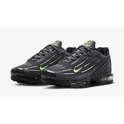 TN Air Max Plus 3 Black Volt