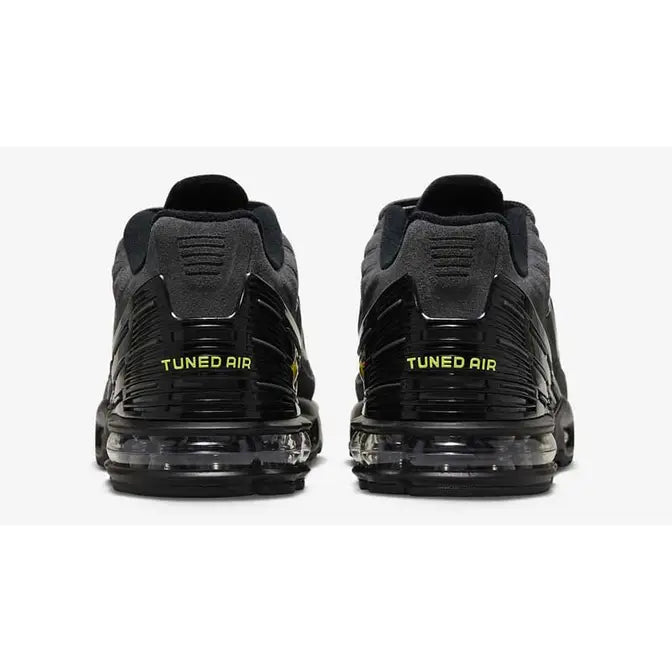 TN Air Max Plus 3 Black Volt